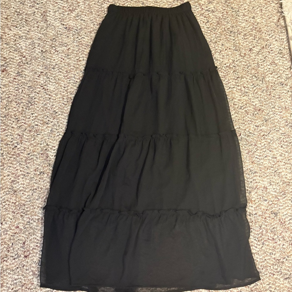 Hollister Black Tiered Maxi Skirt for Casual Wear